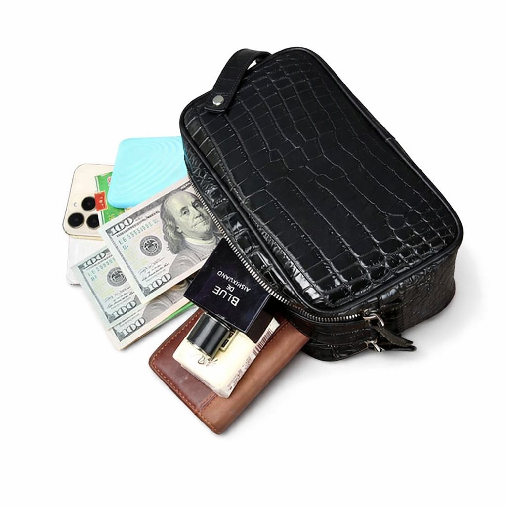 Trousse en cuir effet crocodile